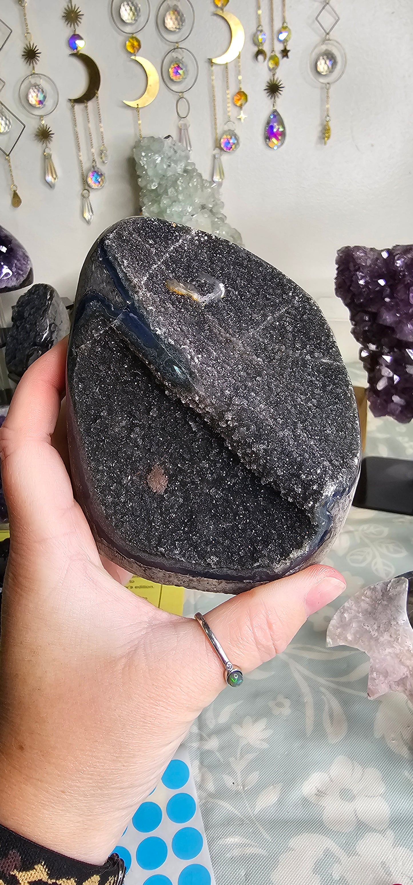 Black Amethyst Cutbase